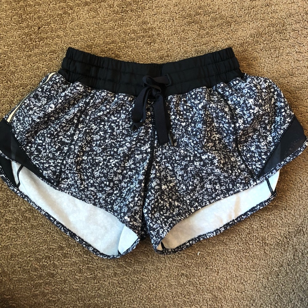 Lululemon size 2 shorts